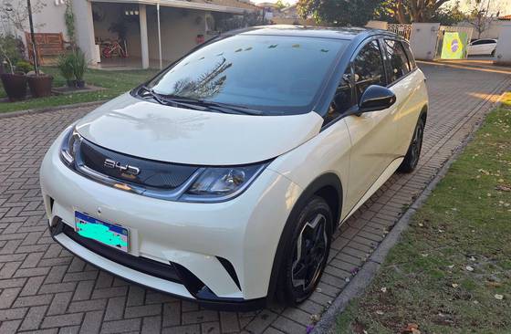 BYD DOLPHIN 44,9 KW ELÉTRICO BYD DOLPHIN 44,9 KW ELÉTRICO
